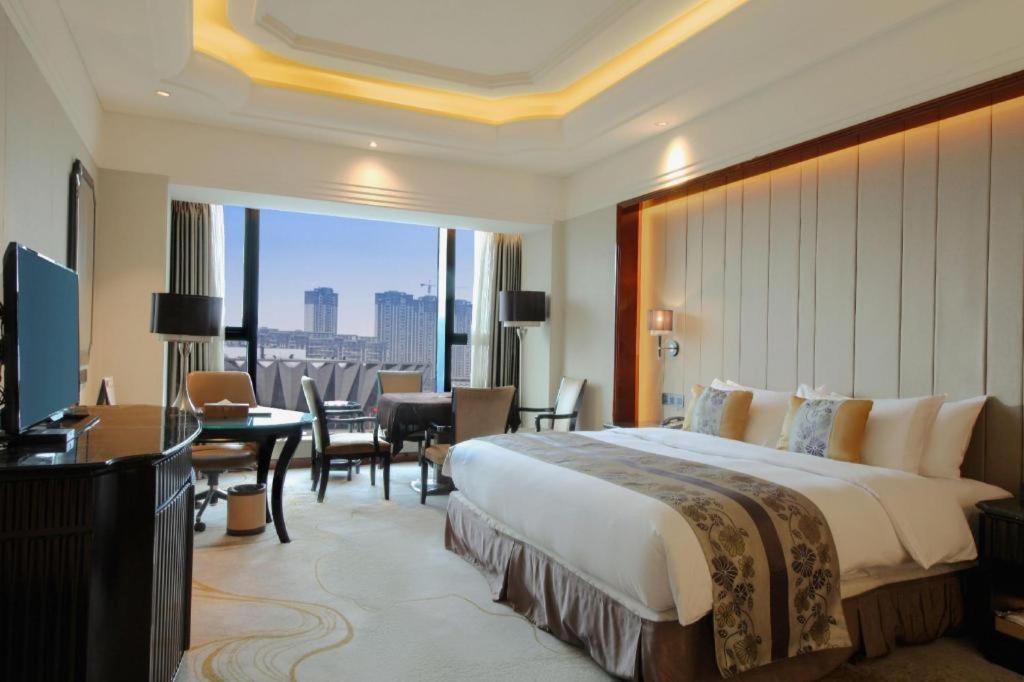 Hotel Wyndham Grand Plaza Royale Xianglin Shaoyang Zewnętrze zdjęcie