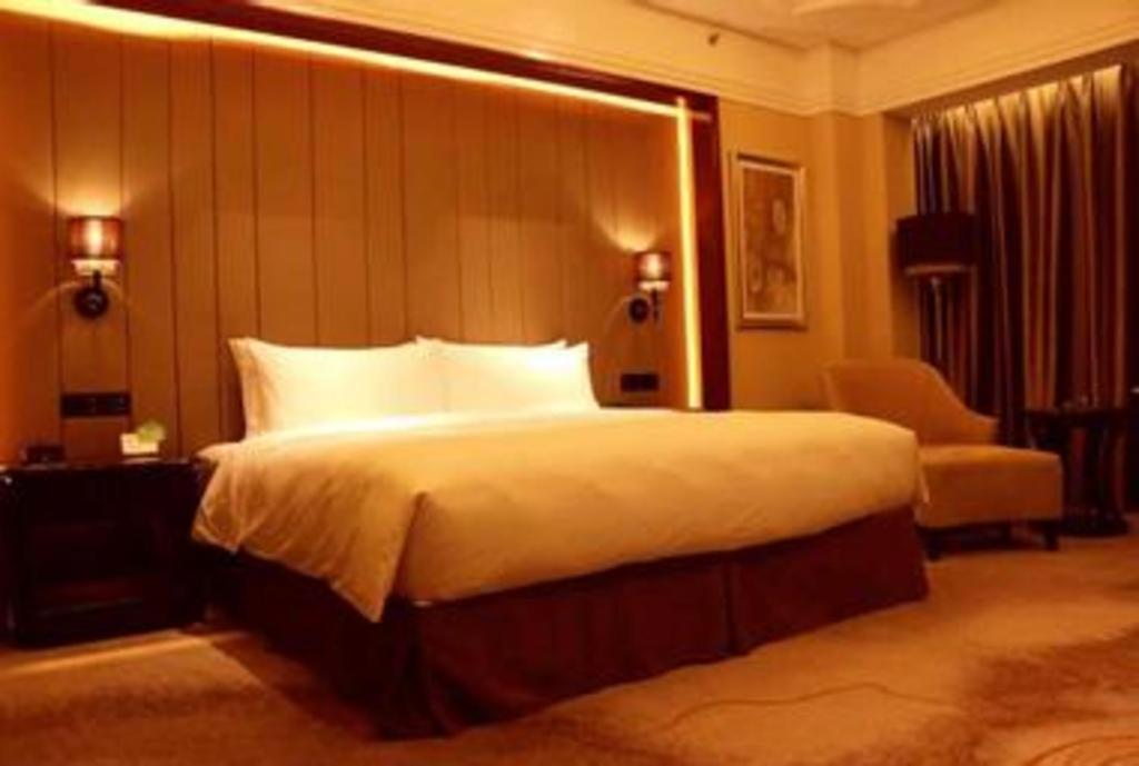 Hotel Wyndham Grand Plaza Royale Xianglin Shaoyang Zewnętrze zdjęcie
