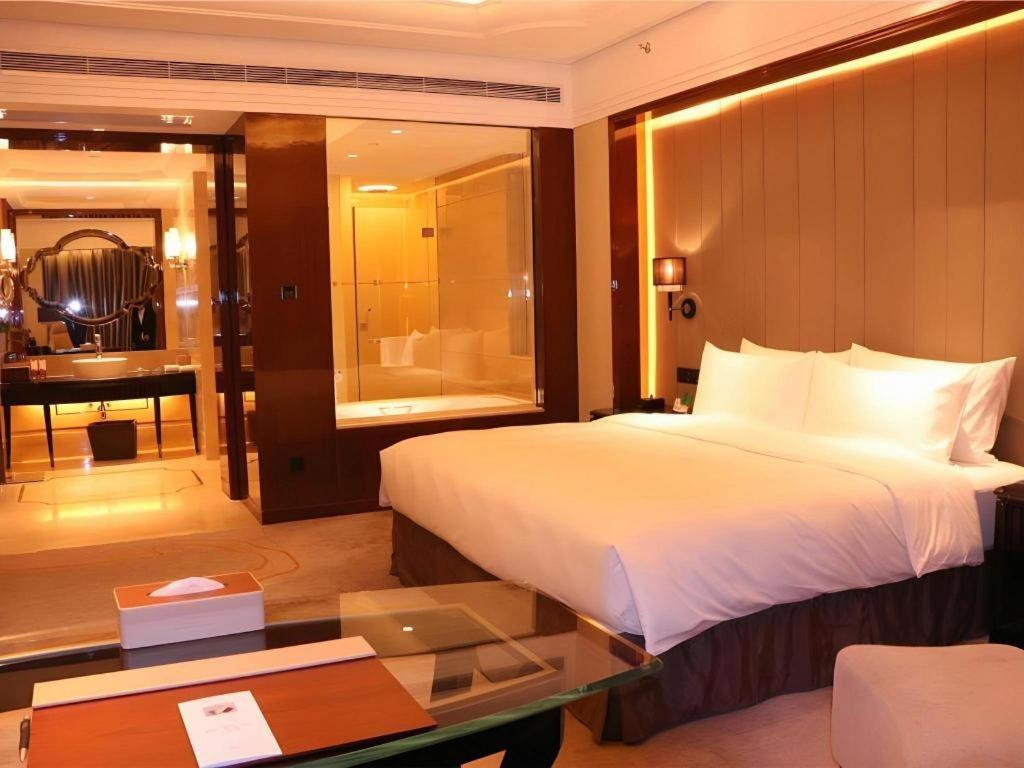 Hotel Wyndham Grand Plaza Royale Xianglin Shaoyang Zewnętrze zdjęcie